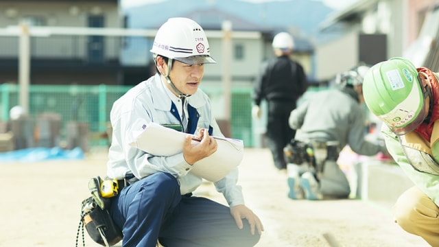 建築部所長の上妻博幸さんのインタビュー写真